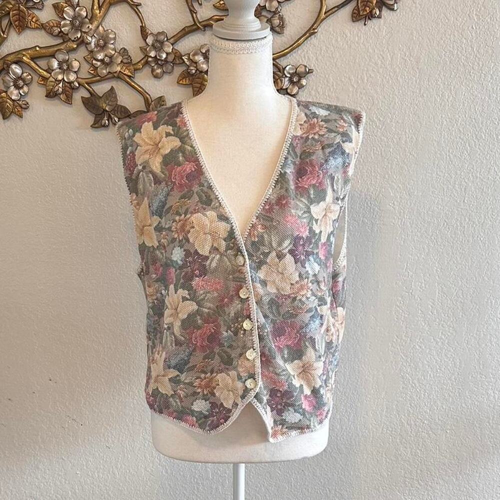 Vintage floral tapestry vest
